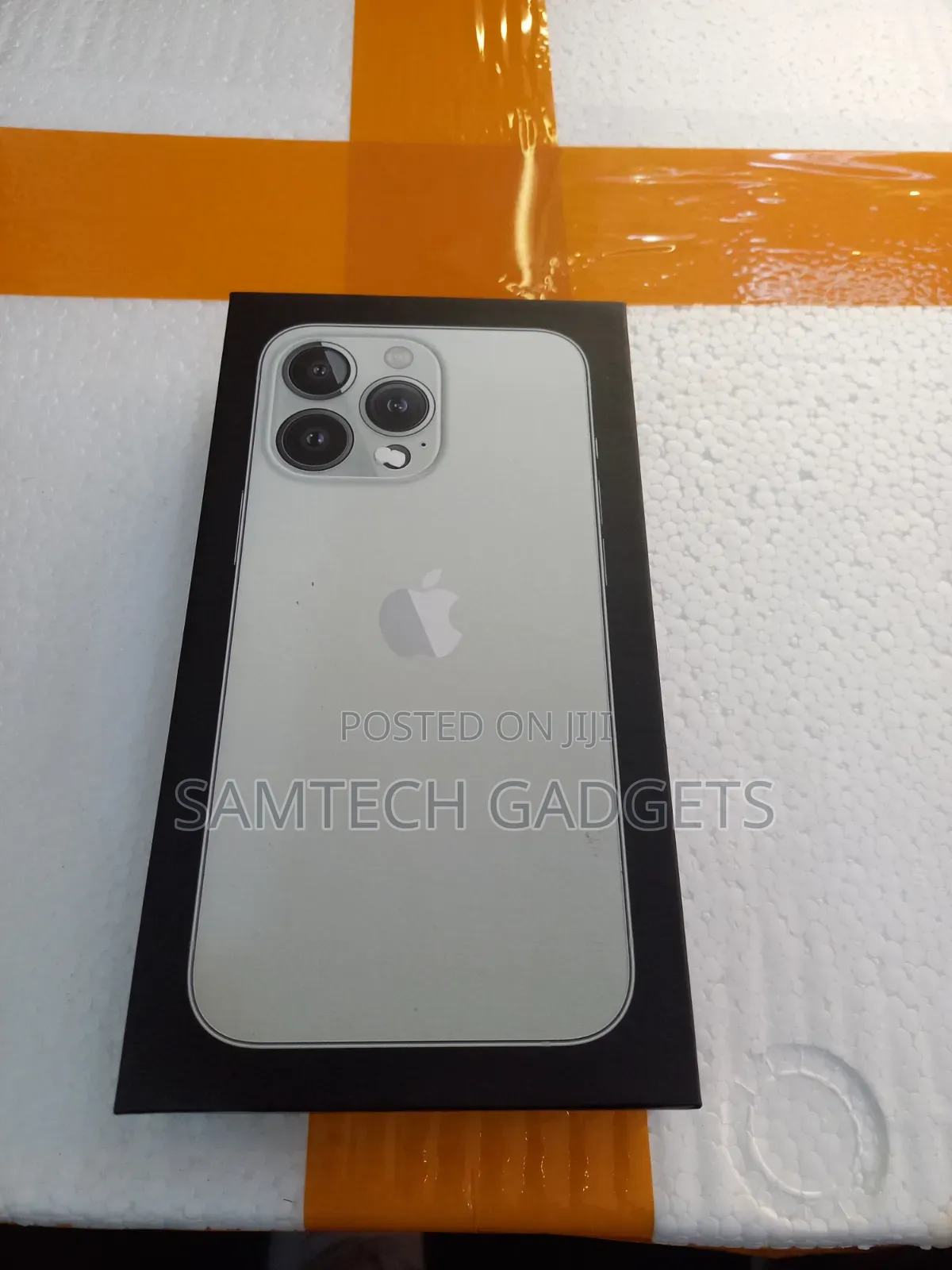 New Apple iPhone 13 Pro 256 GB Silver