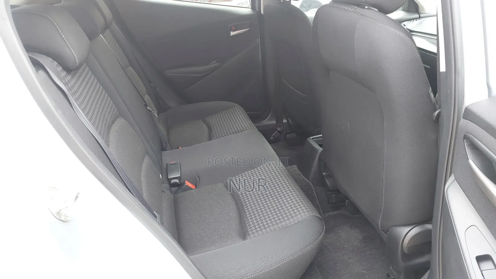 Mazda Demio 2019 Silver