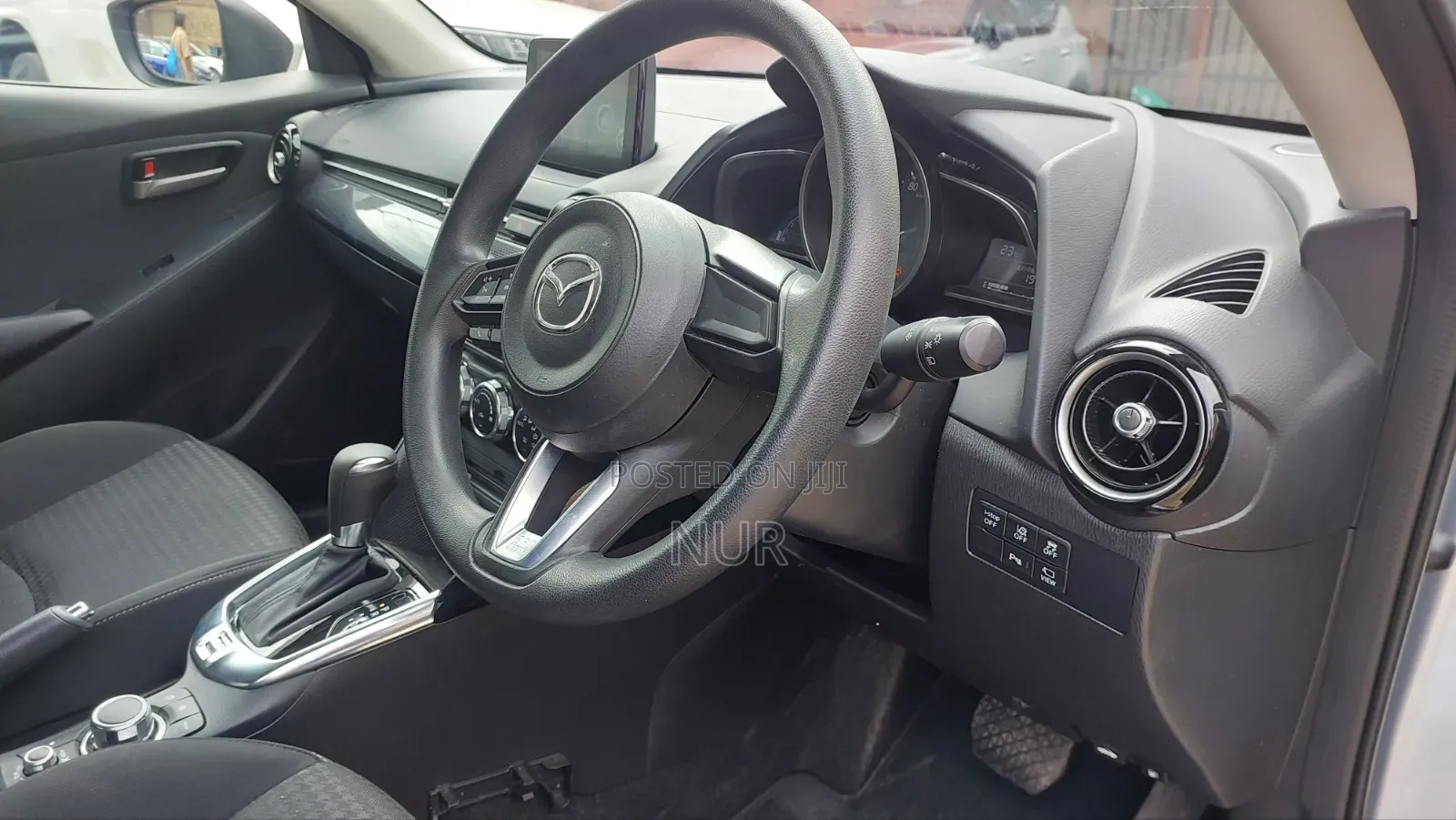 Mazda Demio 2019 Silver