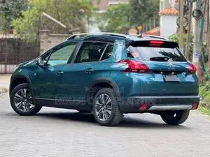 Peugeot 2008 2019 Blue