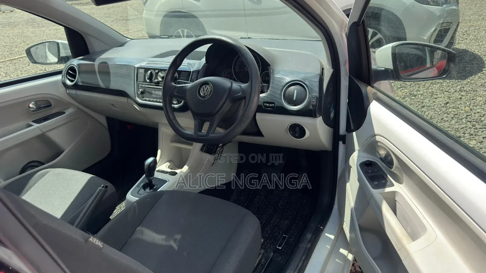 Volkswagen Up 2017 Black