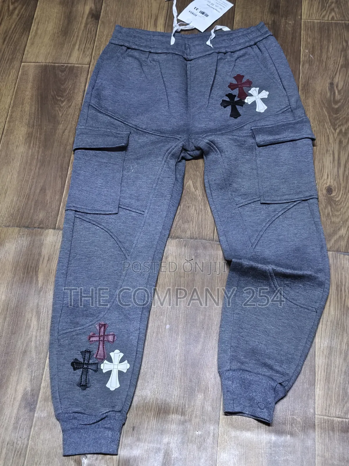 Quality Casual Chrome Heart Unisex Slim Fit Sweatpants Available