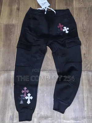 Quality Casual Chrome Heart Unisex Slim Fit Sweatpants Available