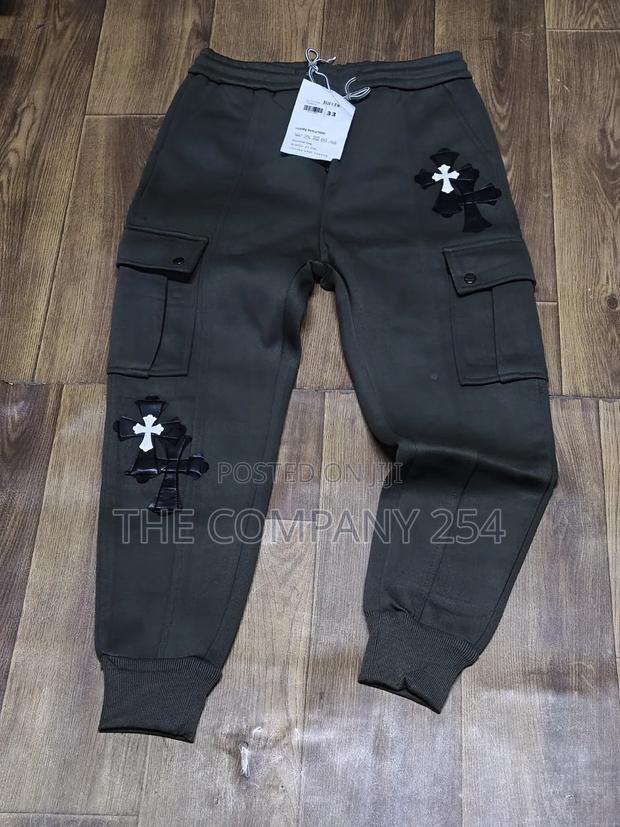 Quality Casual Chrome Heart Unisex Slim Fit Sweatpants Available - thumbnail 6
