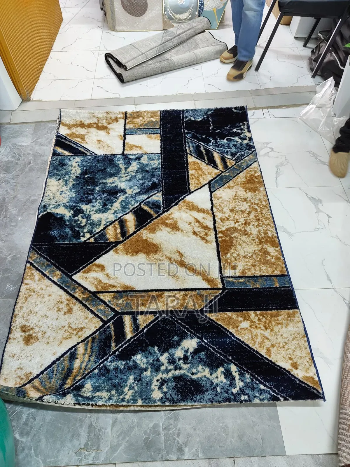 Authentic 4×6 Turkish Area Carpet - Luxury Accent Rug