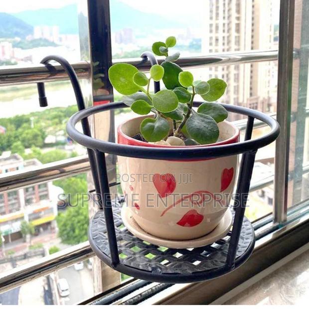 Metallic Over the Balcony Flower Pot Holder / Flowers Pot Holder