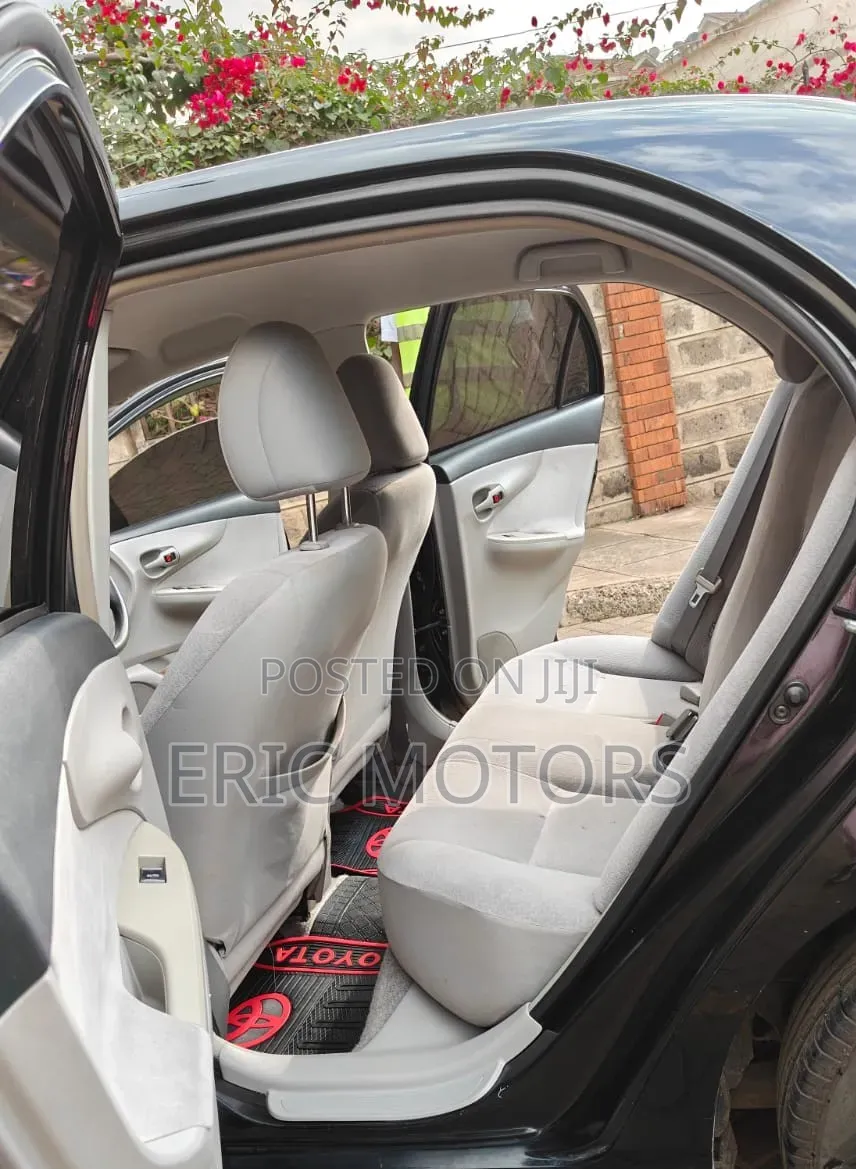 Toyota Axio 2010 Black