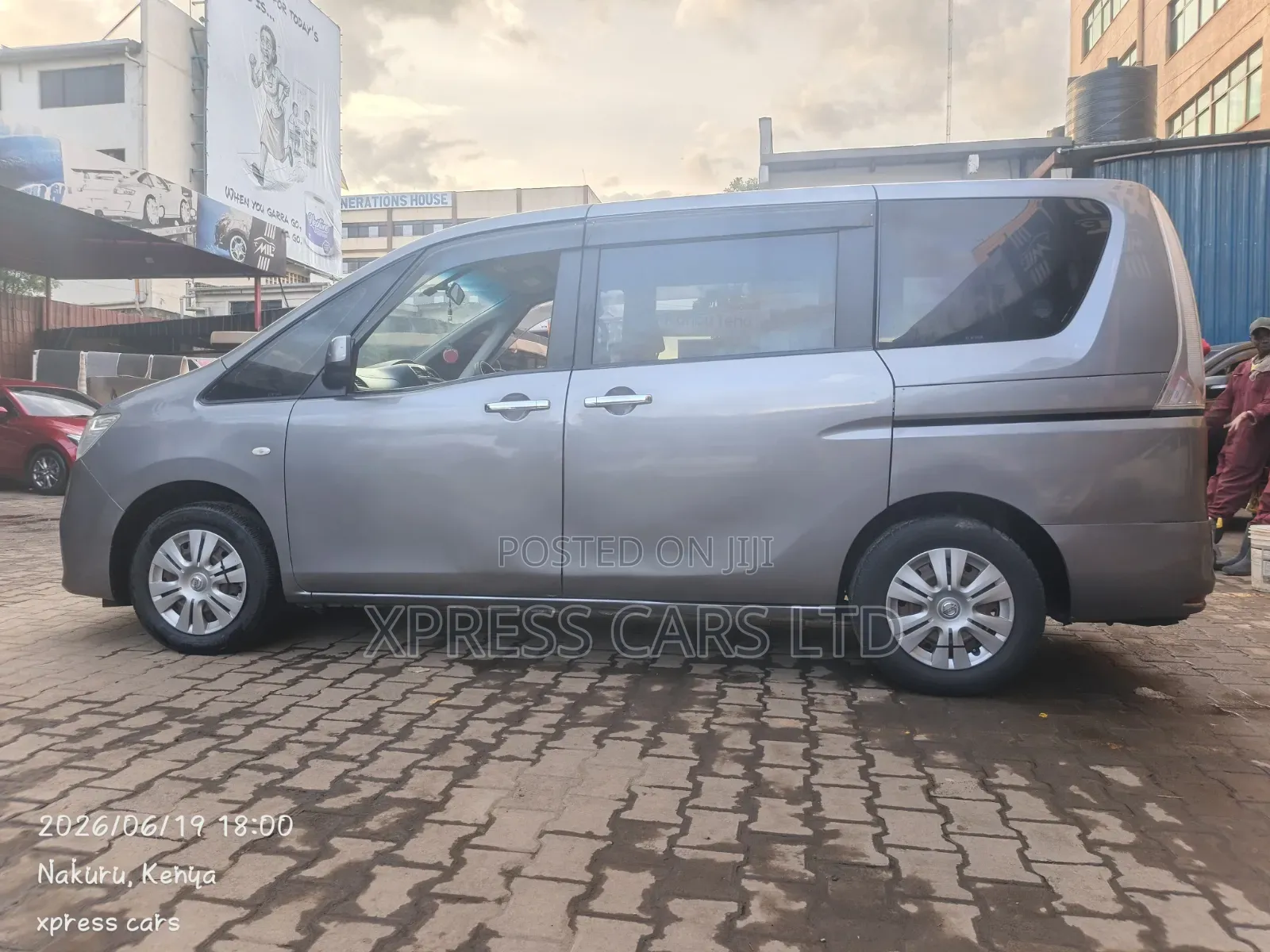 Nissan Serena 2012 Gray