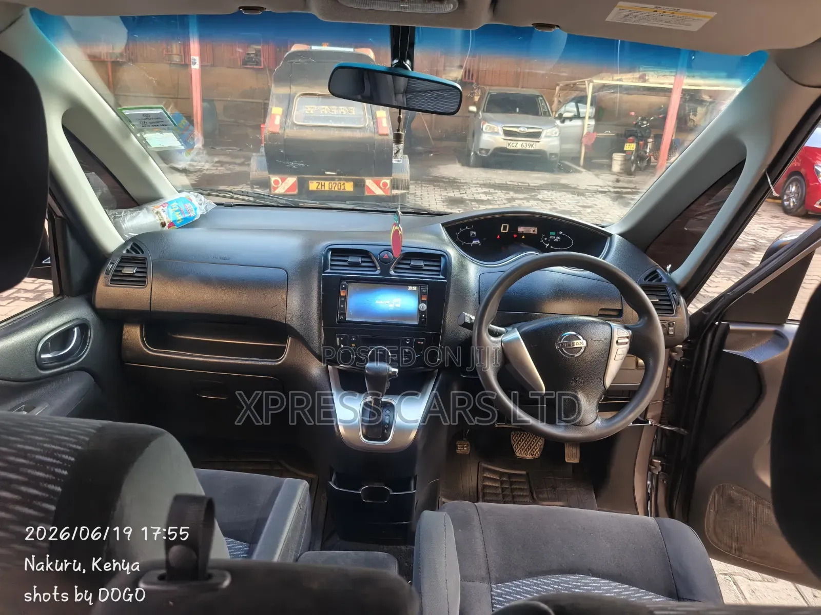 Nissan Serena 2012 Gray