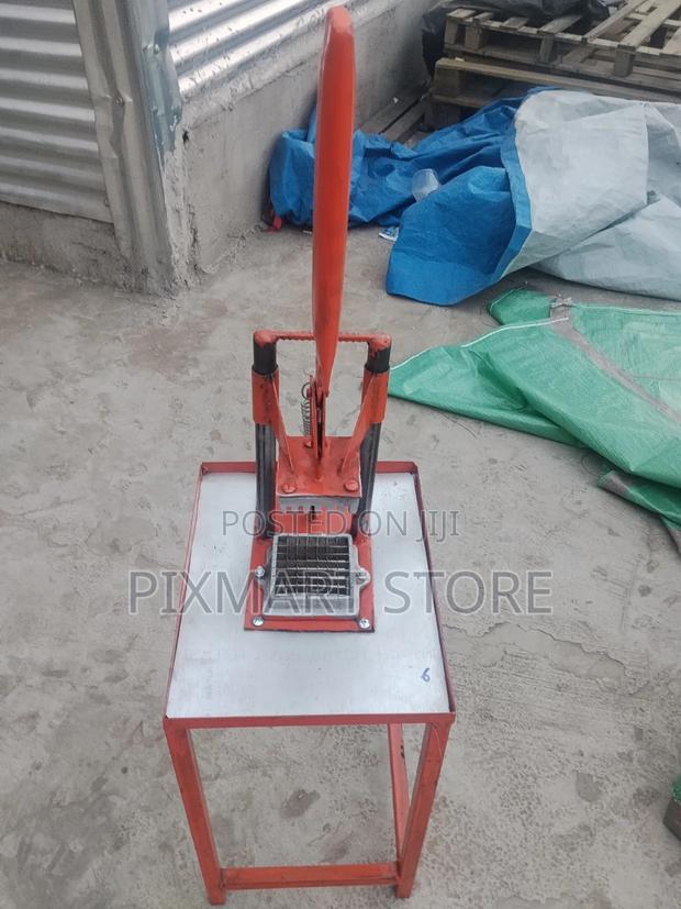 Chips Cutter With Really Sharp Edges