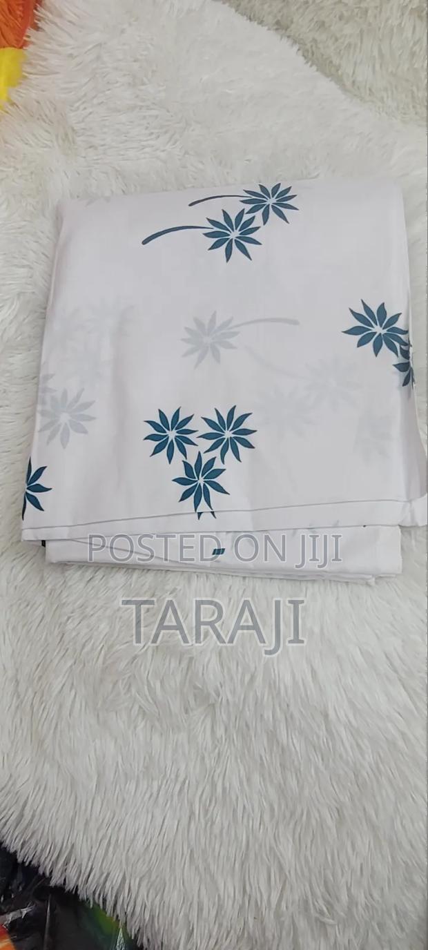 Authentic Egyptian Cotton Sheets - High Thread Count Bedding Set - thumbnail 2