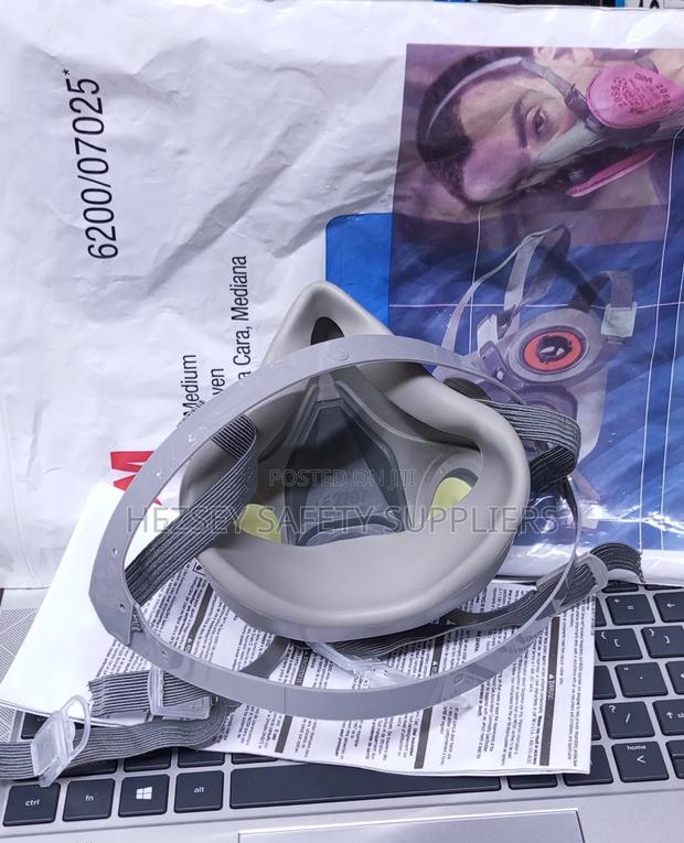 3m 6200half Face Mask - thumbnail 2