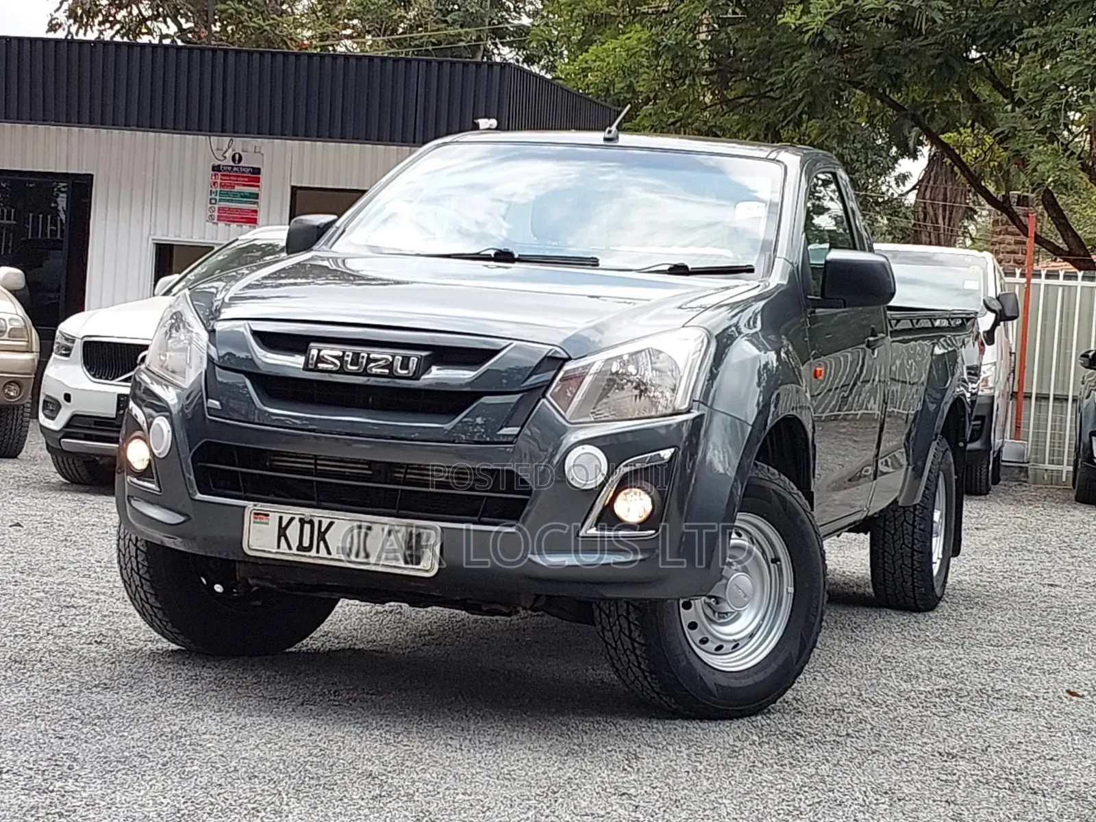 Isuzu D-MAX 2022 Gray