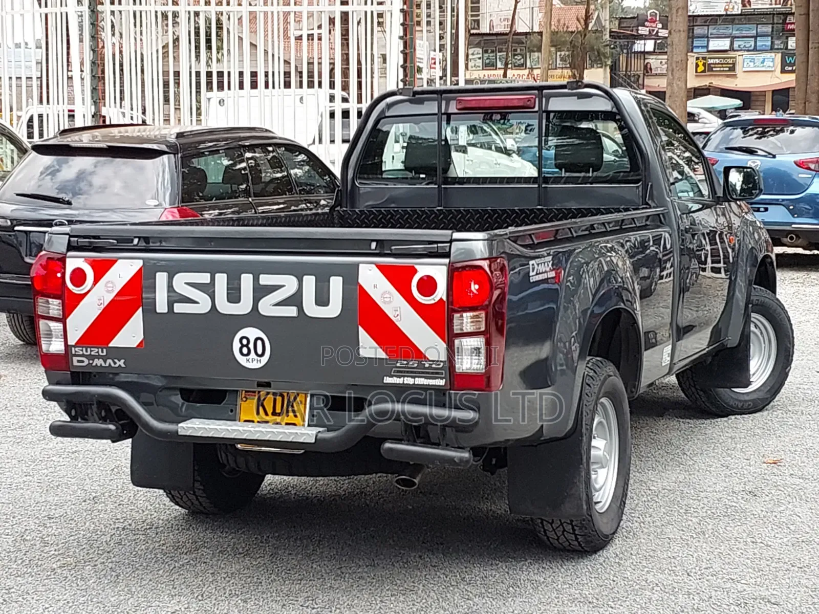 Isuzu D-MAX 2022 Gray