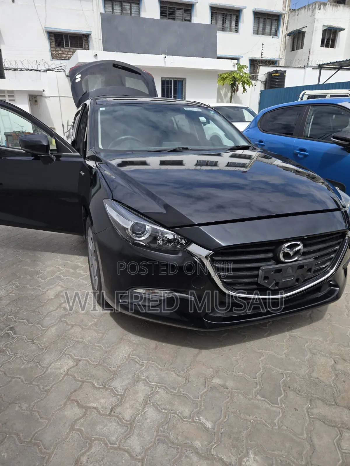 Mazda Axela 2018 Black