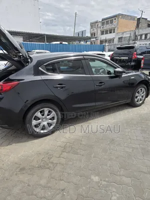 Mazda Axela 2018 Black