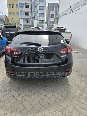 Mazda Axela 2018 Black