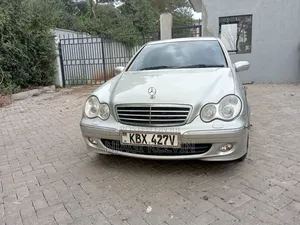Mercedes-Benz C180 2007 Silver