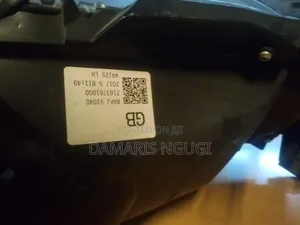 Axela Non Xenon Headlights 2017-2018