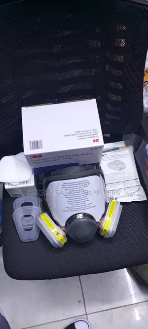 Complete 6800 Series 3m Full Face Respirator Mask