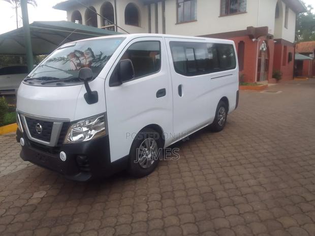 Nissan Caravan (Urvan) 2020 White