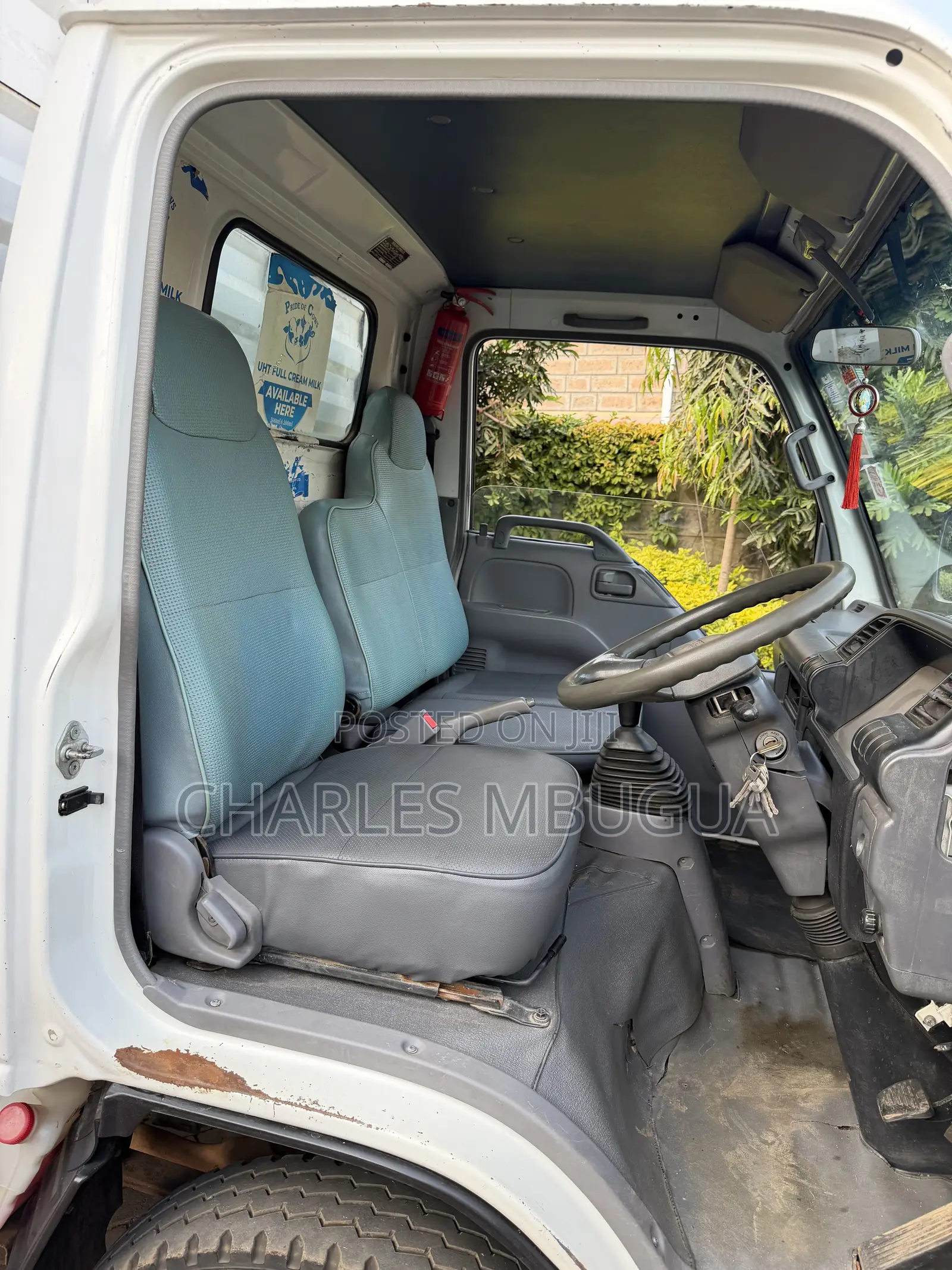 Isuzu NKR 2019 White