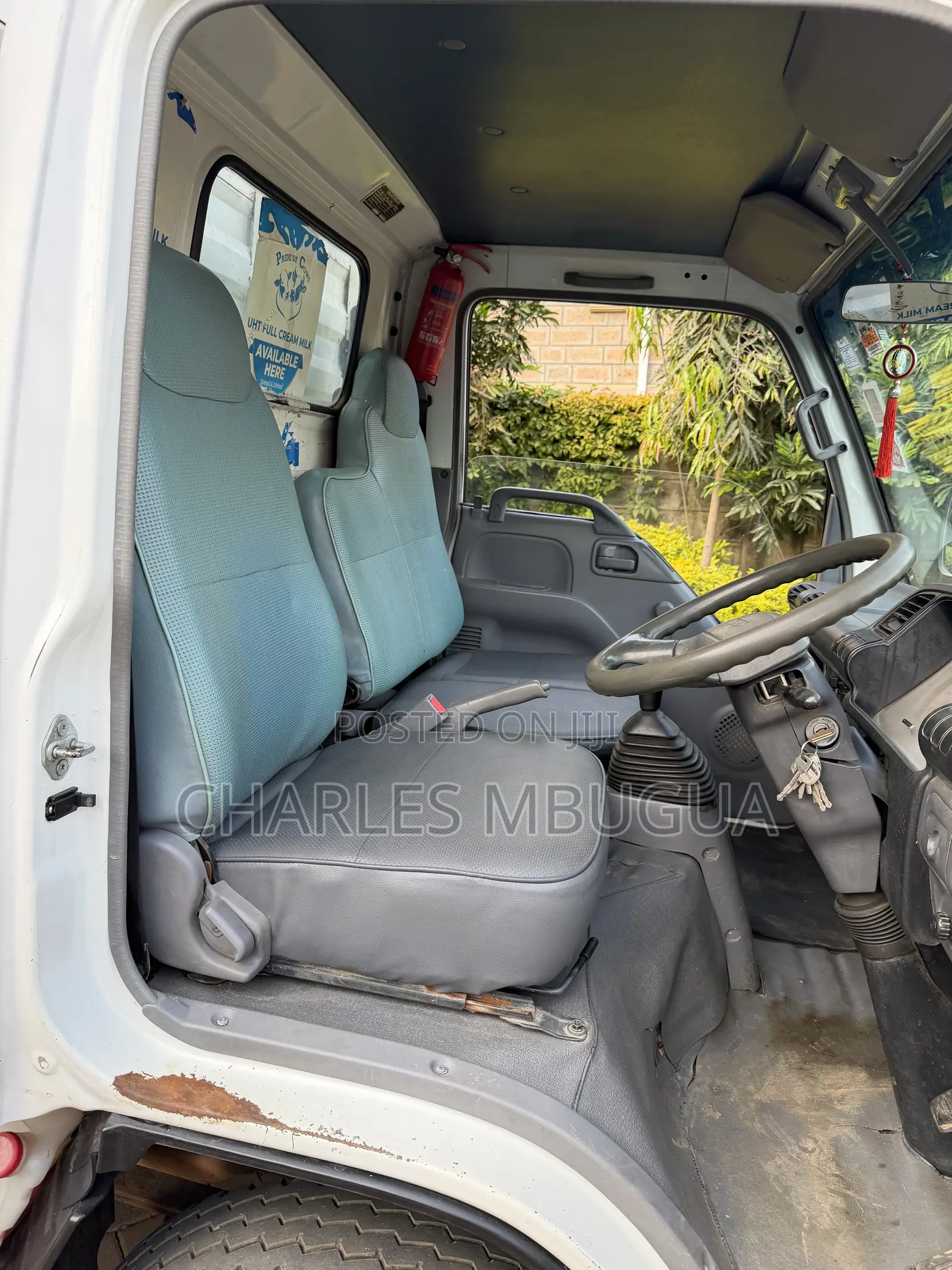 Isuzu NKR 2019 White