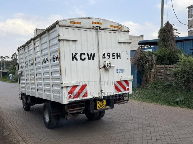 Isuzu NKR 2019 White - thumbnail 9