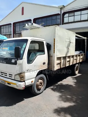 Open Trucks Available for Wide Road Transport Services