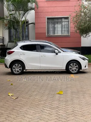 Mazda Demio 2017 White