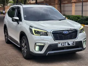 Subaru Forester 2018 White