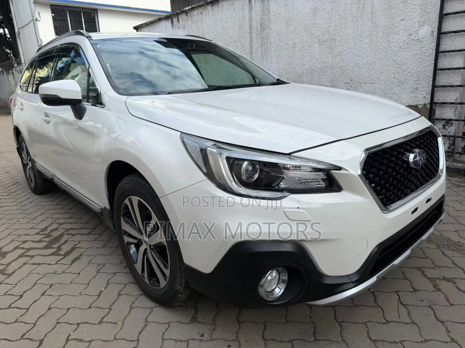 Subaru Outback 2019 White
