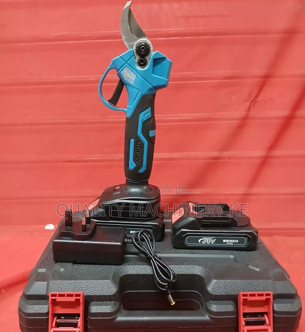 Quality Cordless Pruning Shears