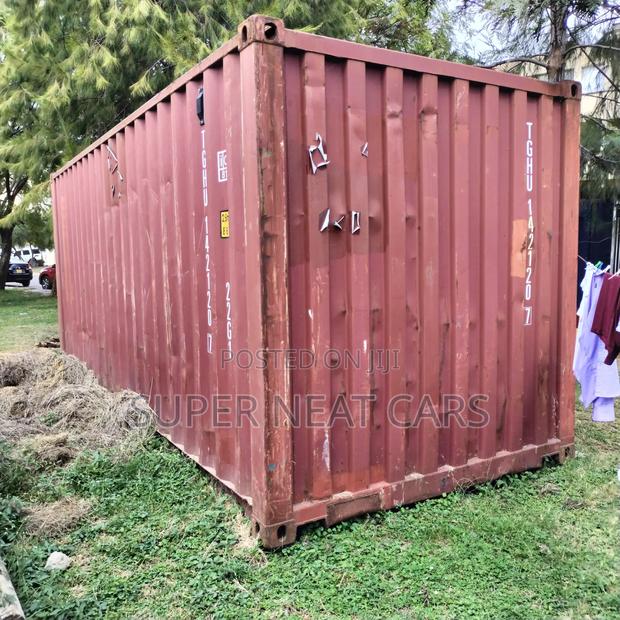 200 Feet Container