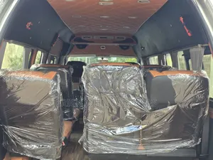 Toyota HiAce 2019 Silver