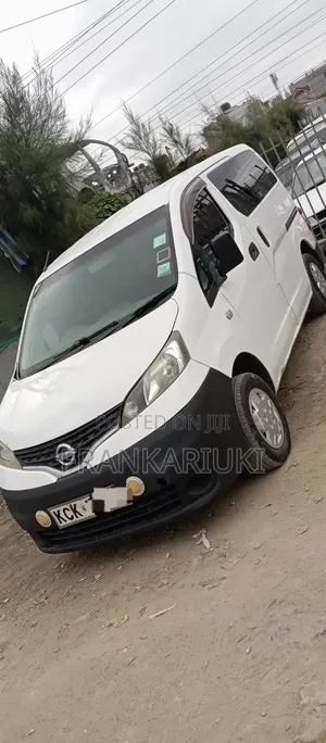 Nissan NV200 2012 White