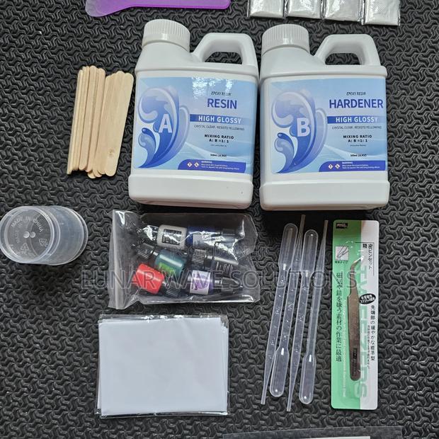 Fast Curing Epoxy Reain Kit 1kg - thumbnail 2