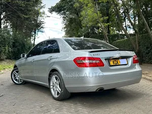 Mercedes-Benz E250 2009 Silver