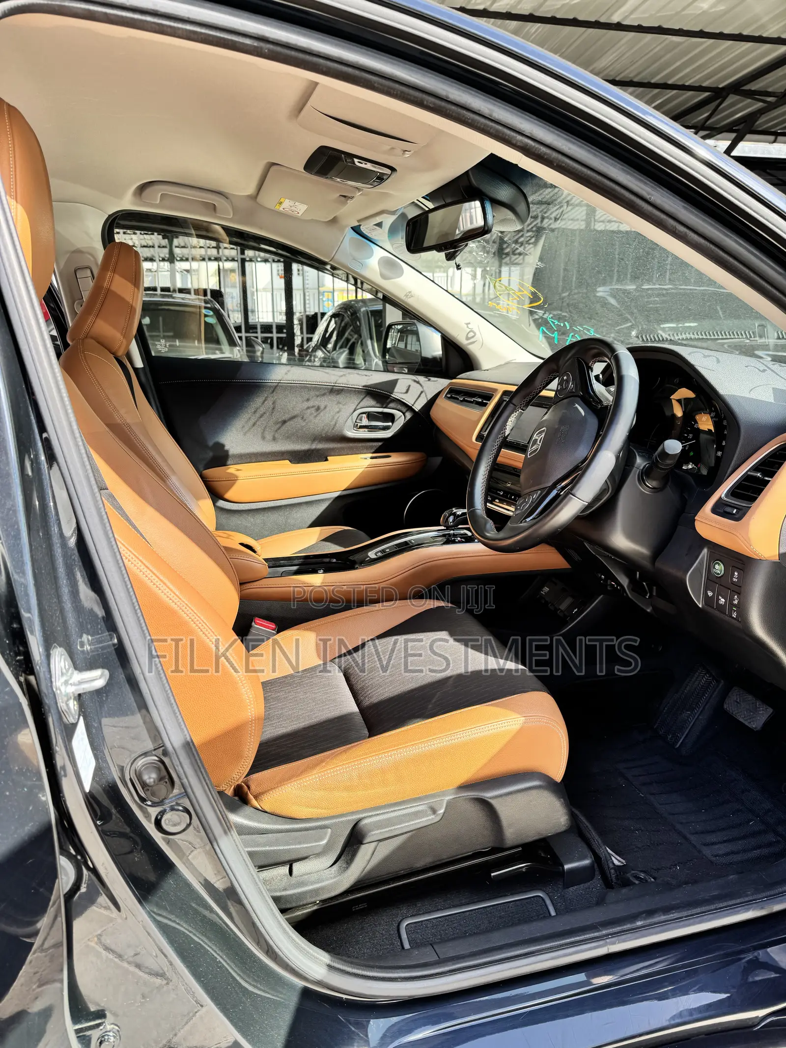 Honda Vezel 1.5 Hybrid 2WD 2020 Black