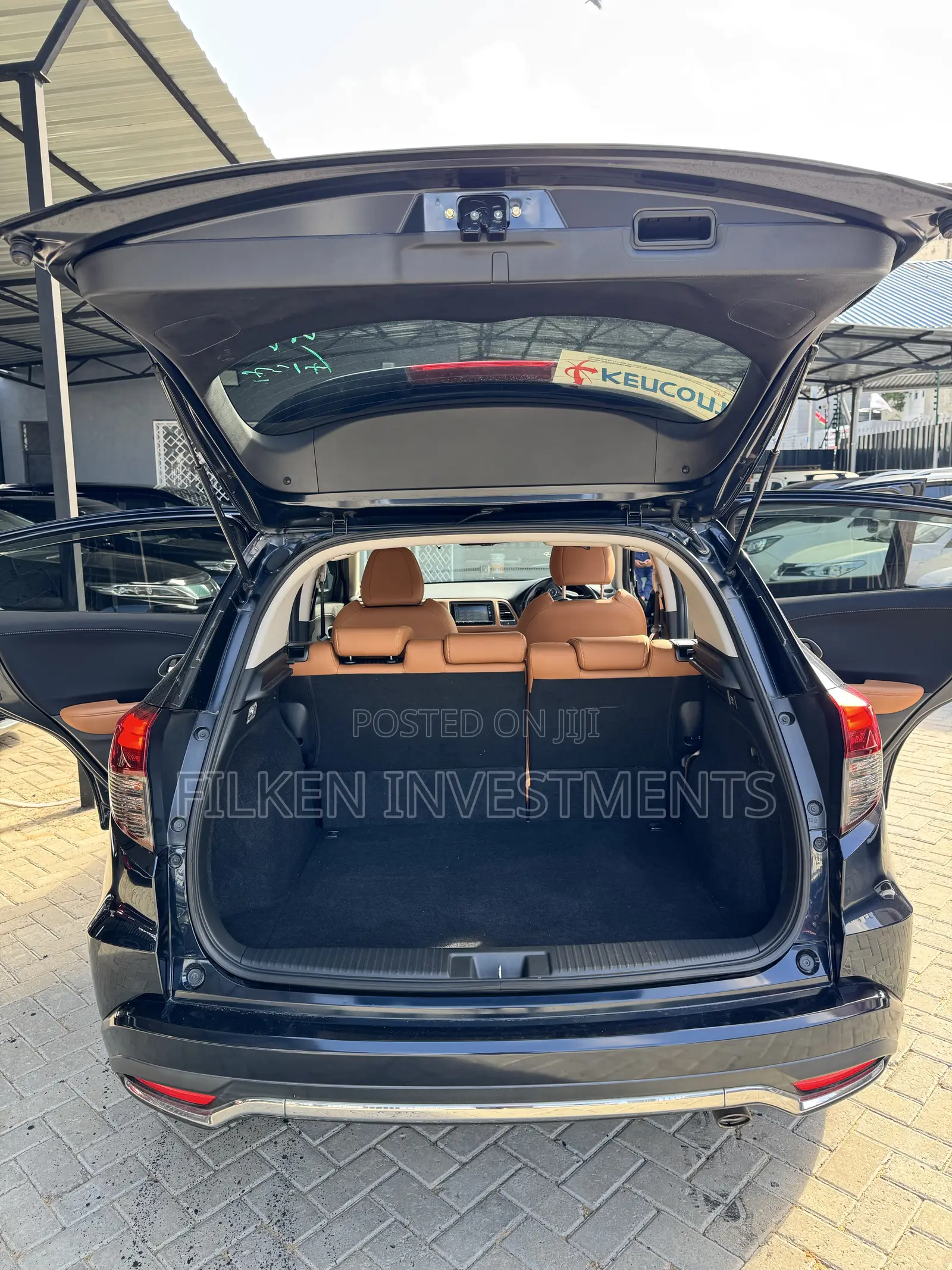 Honda Vezel 1.5 Hybrid 2WD 2020 Black