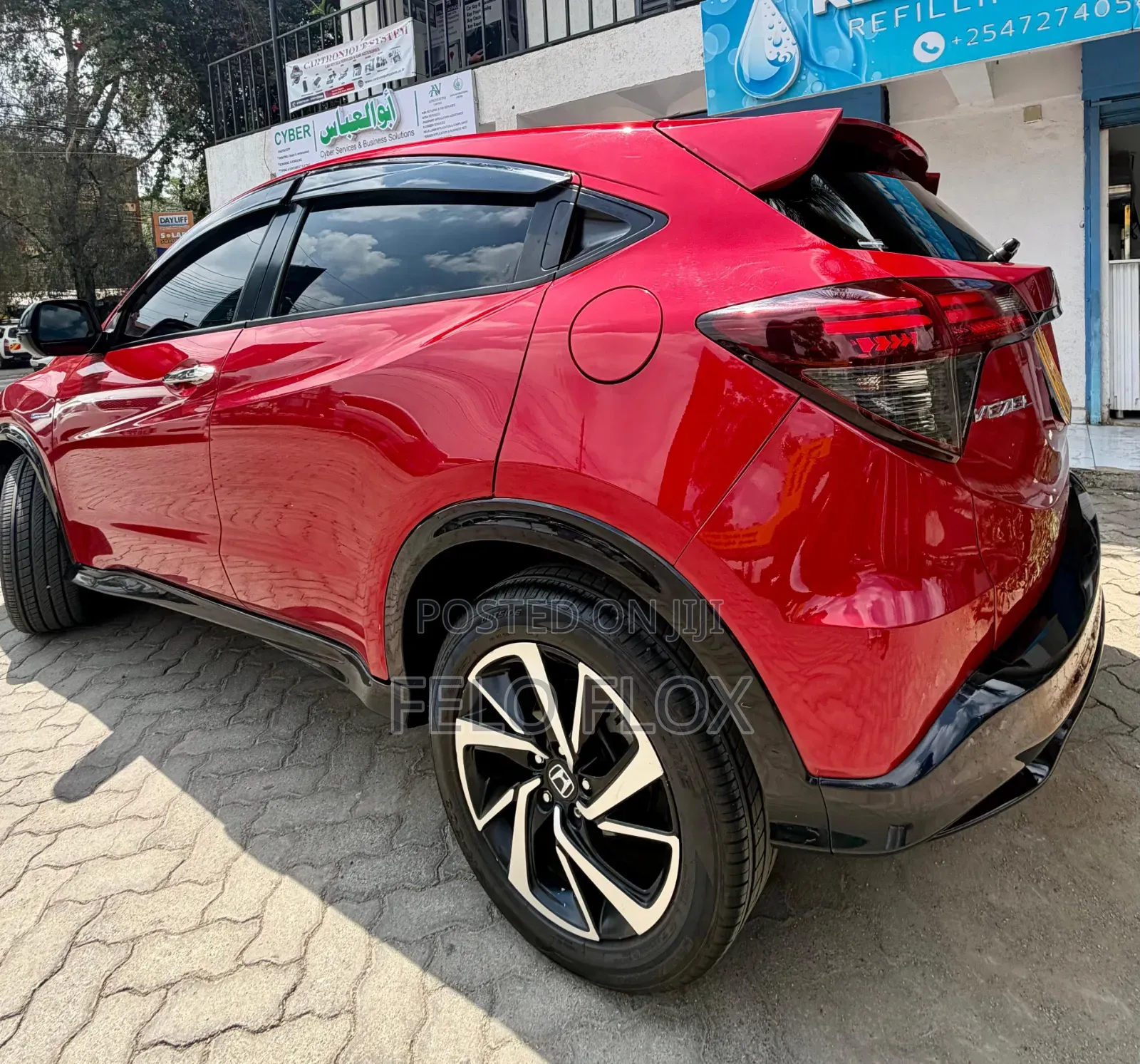 Honda Vezel 2018 Red