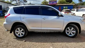 Toyota Vanguard 2009 Silver