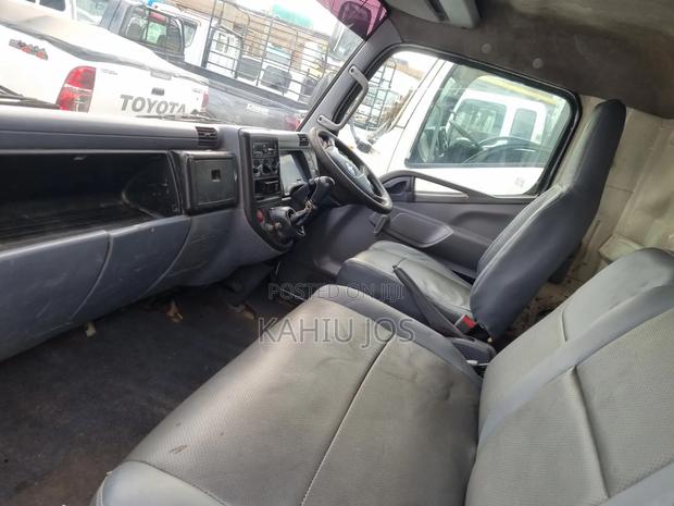 Mitsubishi Canter - thumbnail 7