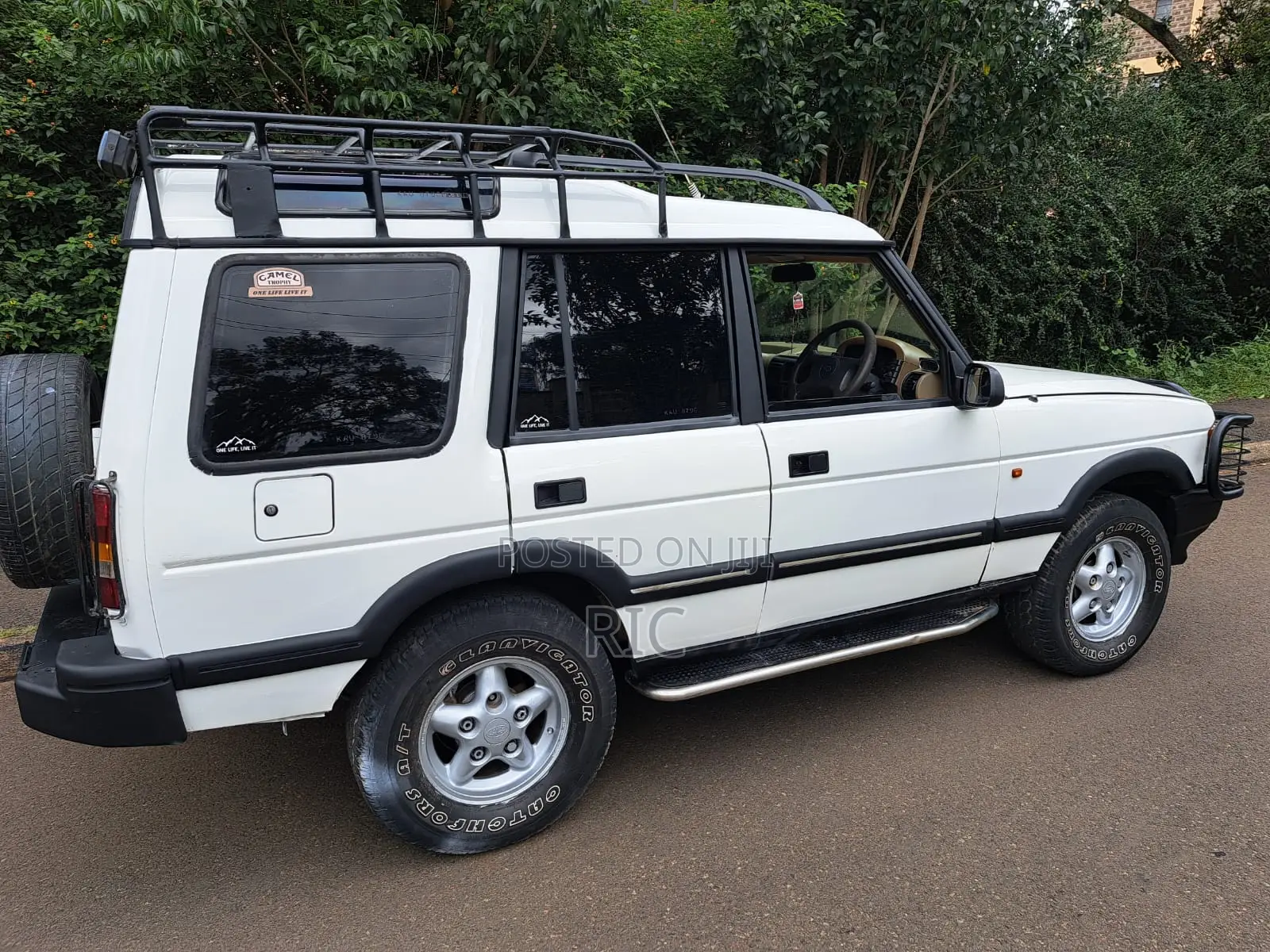 Land Rover Discovery 2006 White