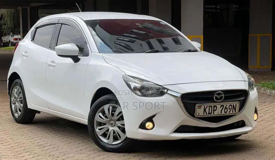 Mazda Demio 2017 White