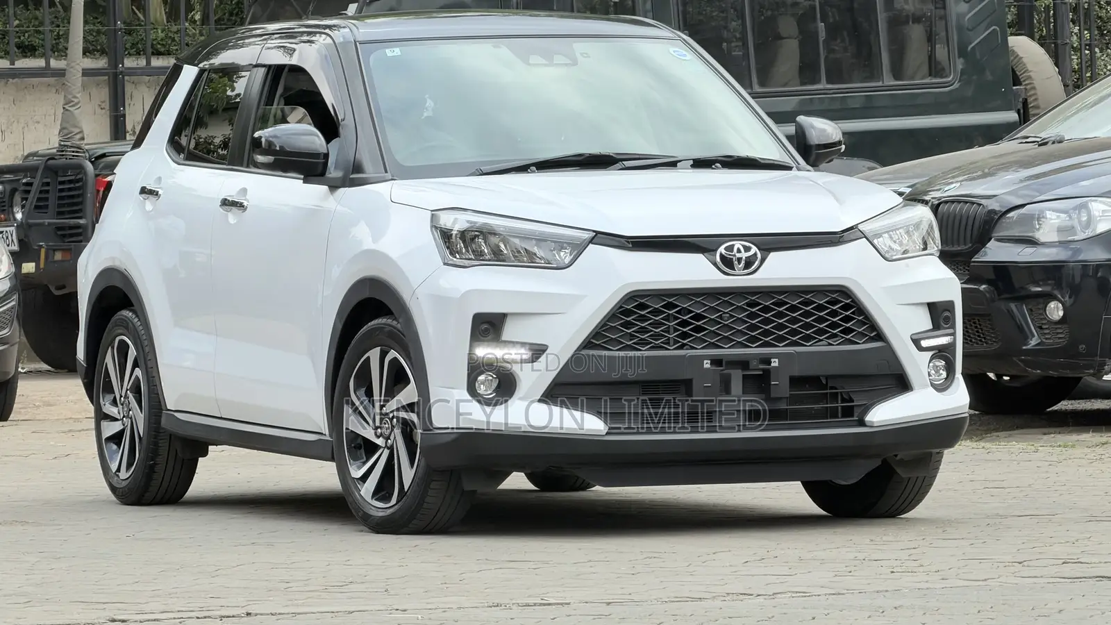 Toyota Raize 1.0 AWD 2020 White