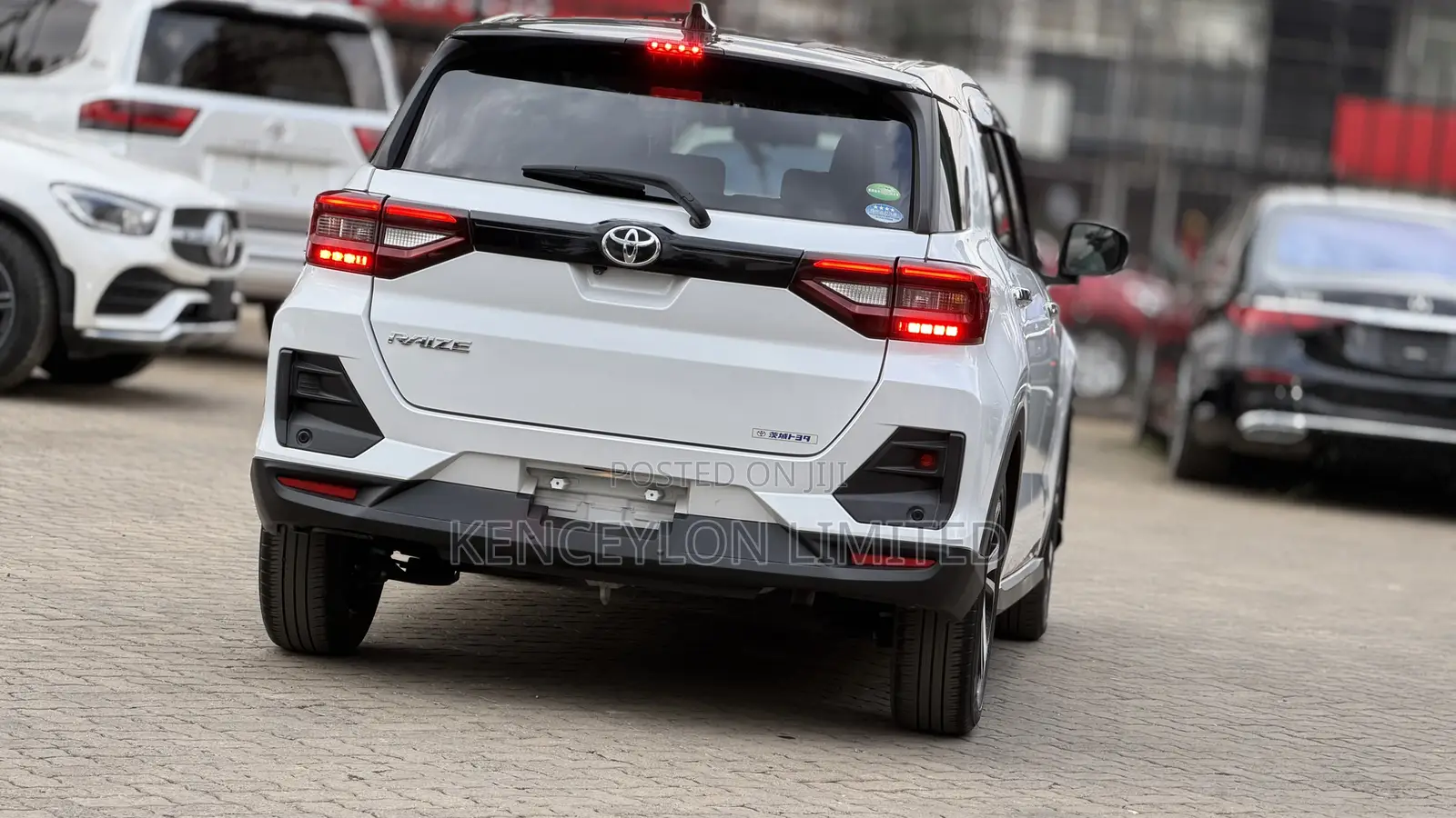 Toyota Raize 1.0 AWD 2020 White
