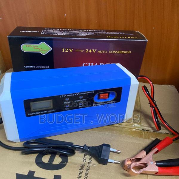 Fast-Charging 12v/24v Battery Charger With Intelligent Protection