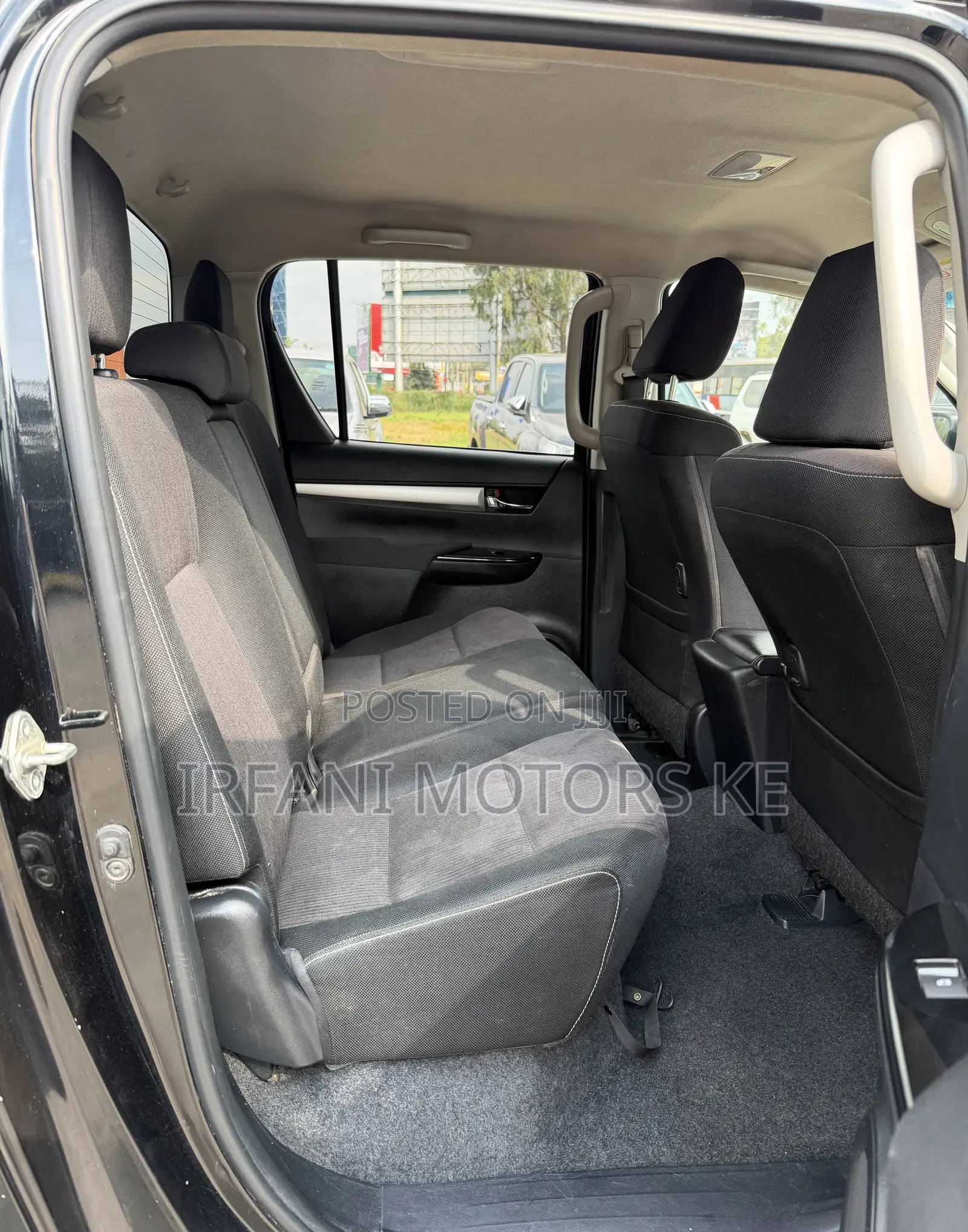 Toyota Hilux Revo Double Cab Deisel 2.4 AWD 2018 Black