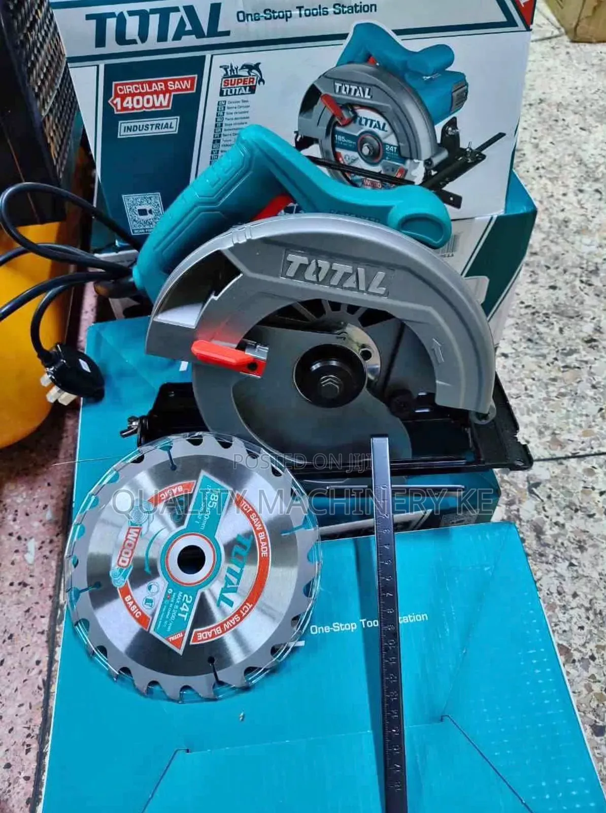 Durable 1400w Total Circular Saw